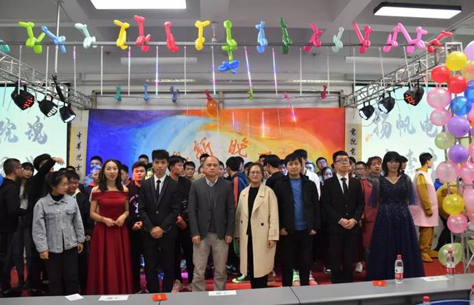 mmexport1573658159727